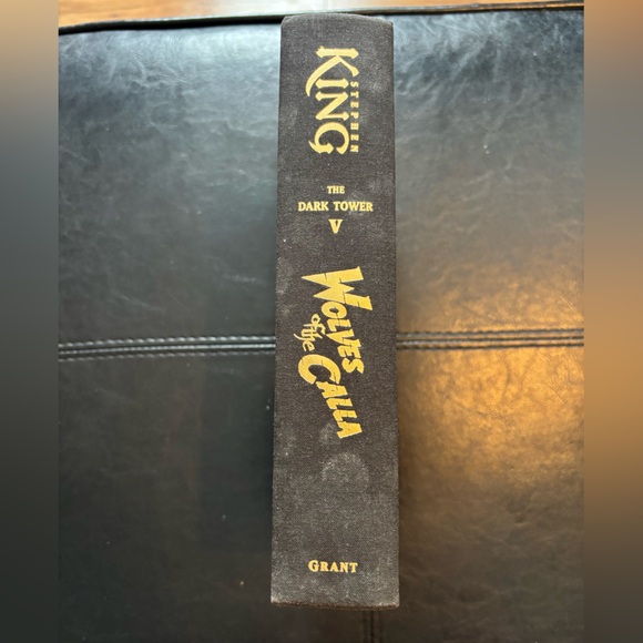 The Dark Tower V: Wolves of the Calla Book - Picture 10 of 10